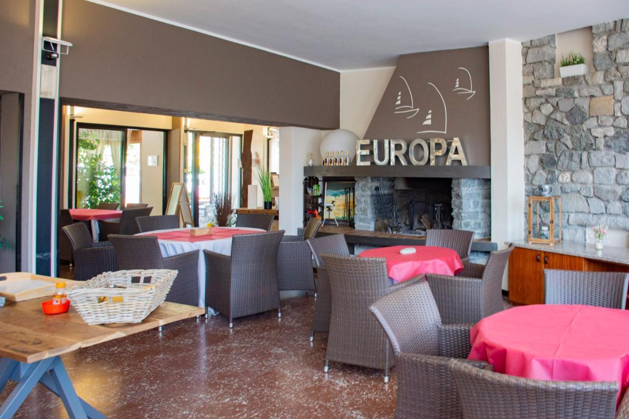 דומאסו Hotel Bungalows Europa מראה חיצוני תמונה